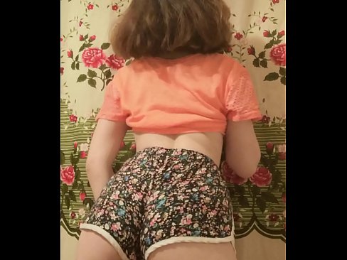 ❤️ סעקסי יונג באַבע סטריפּינג אַוועק איר קורצע הייזלעך אויף אַפּאַראַט ❤❌ סלוץ ביי yi.marketapp.top ️❤
